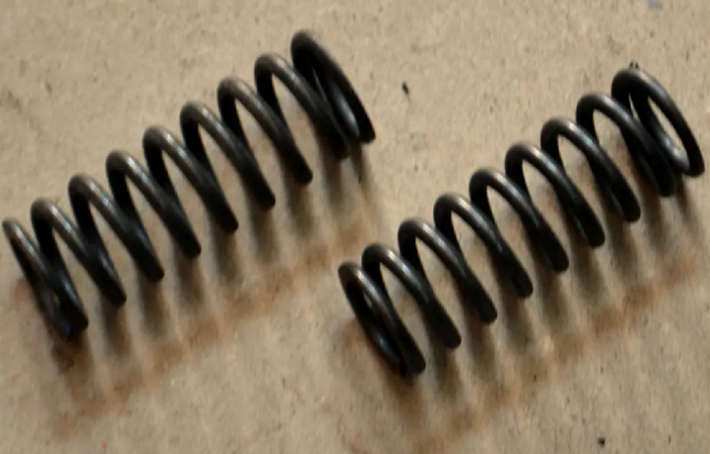 Пружина 54.37.408